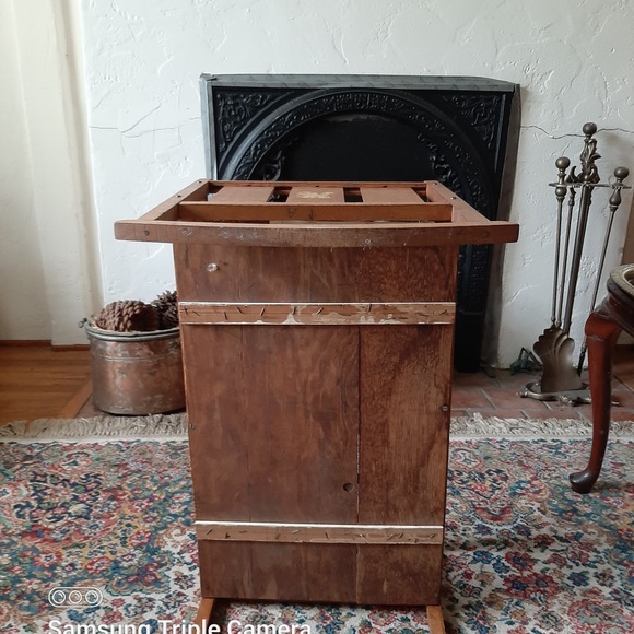 Antique Doll Cradle by Whitney Bros. Company Marlboro N H - Picture 3 of 3